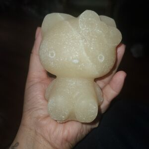 Large Yellow Calcite Sanrio Hello Kitty Crystal Stone Carving